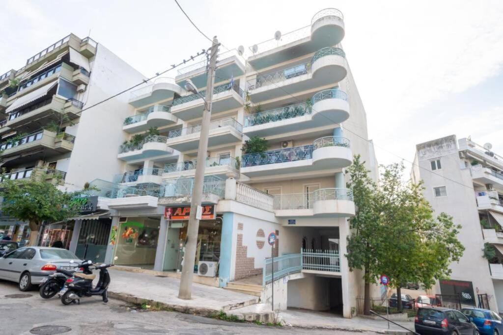 Kostas Home By Bill Apartments Patras Esterno foto