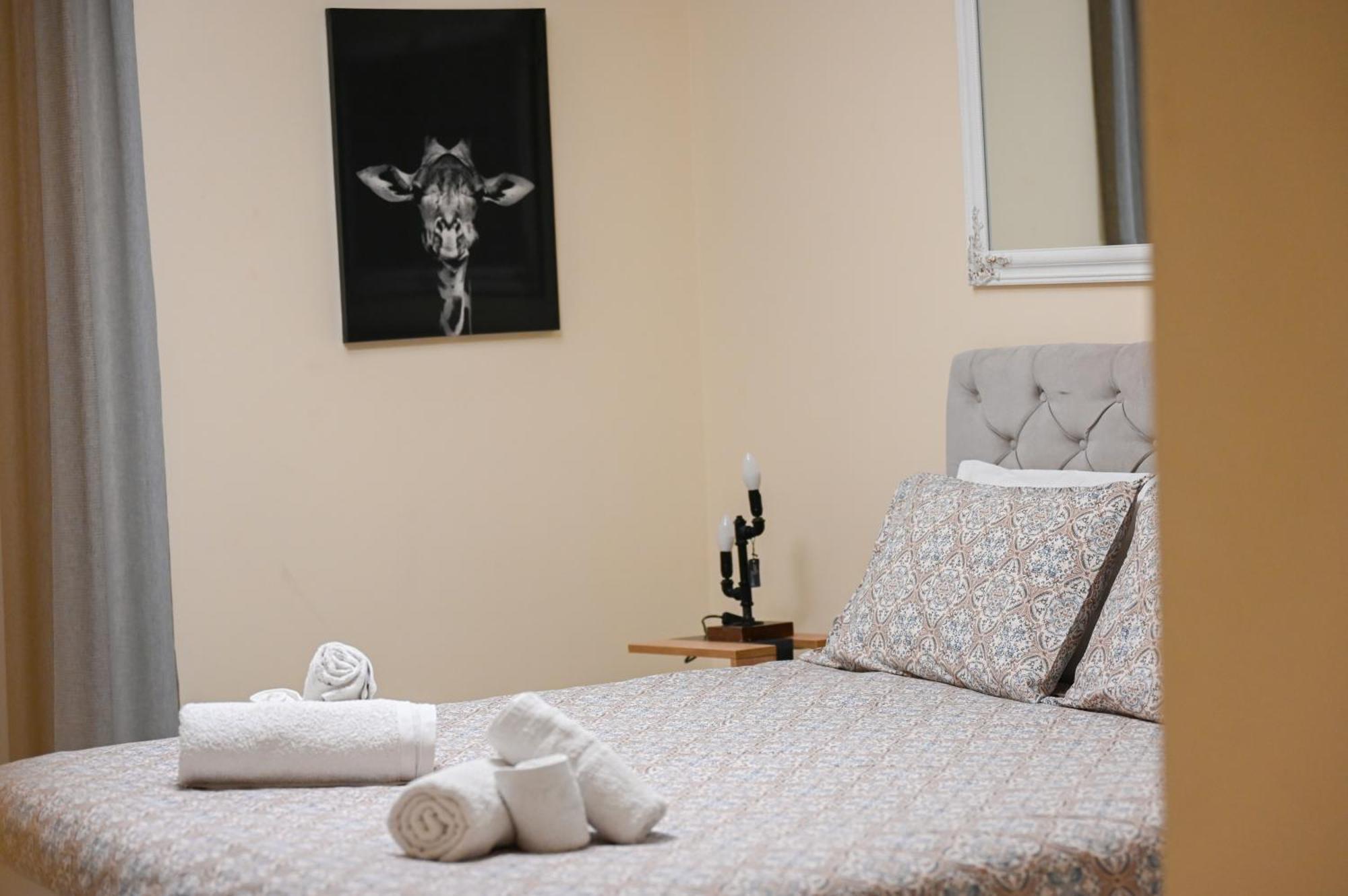Kostas Home By Bill Apartments Patras Esterno foto