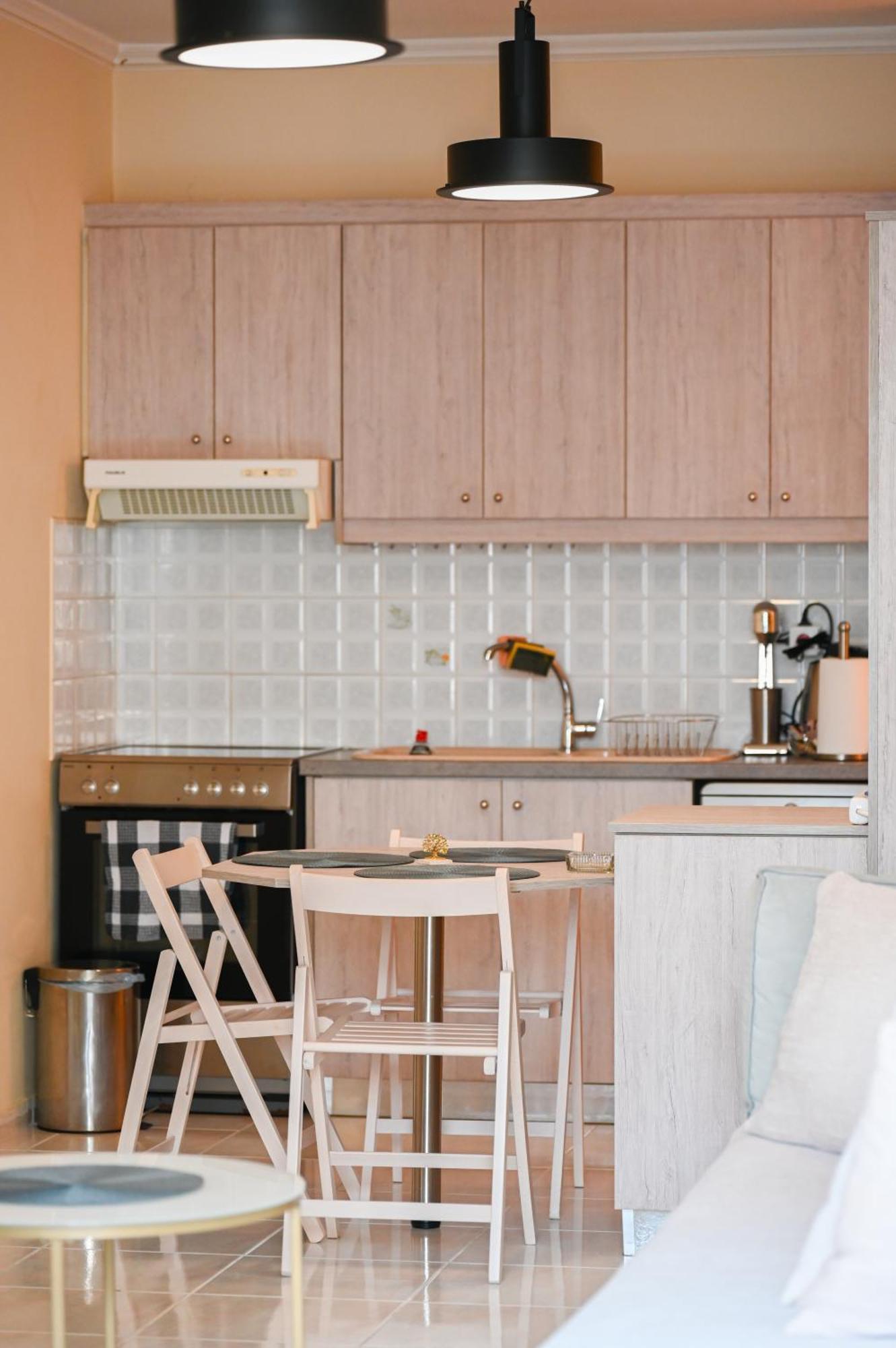 Kostas Home By Bill Apartments Patras Esterno foto