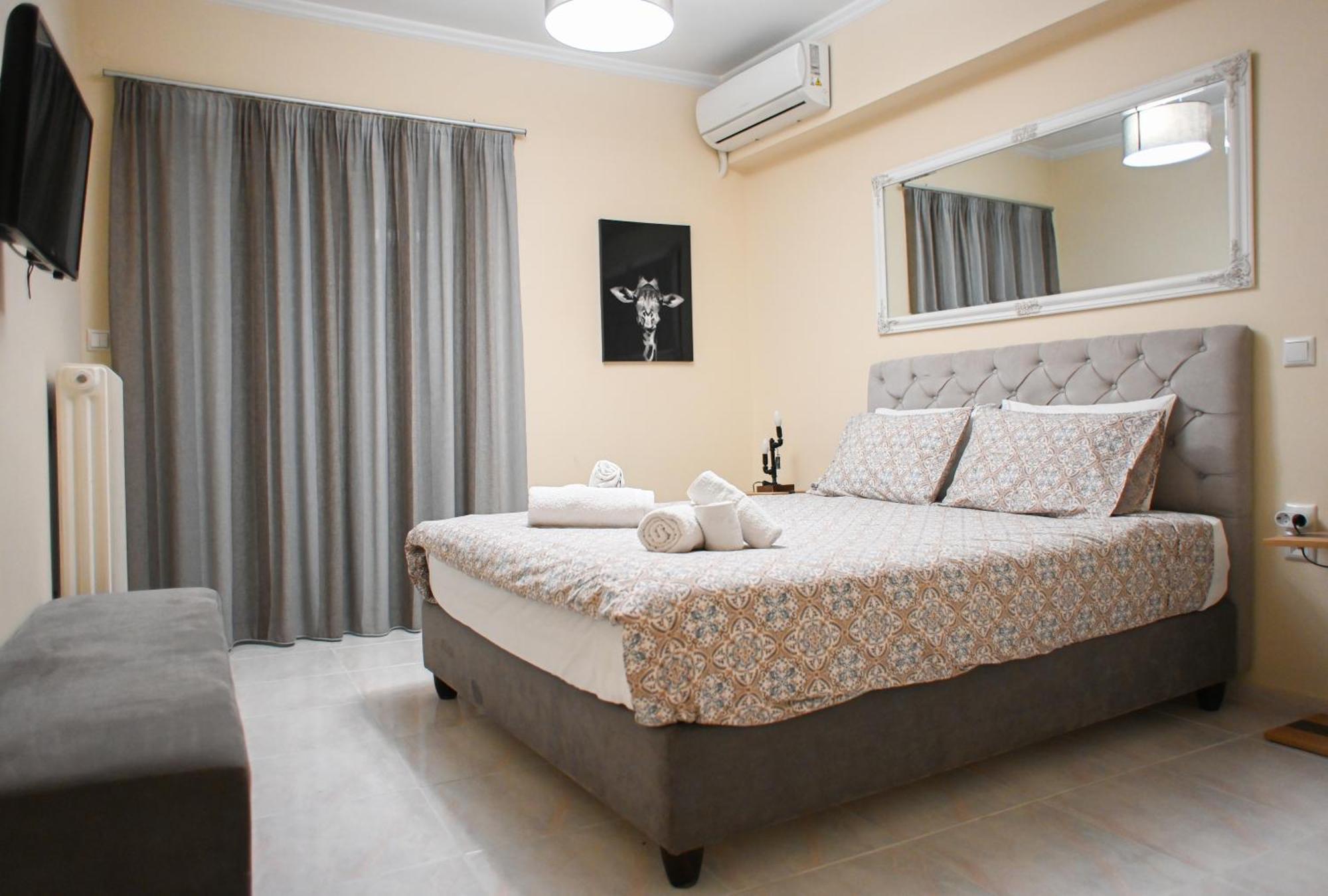 Kostas Home By Bill Apartments Patras Esterno foto