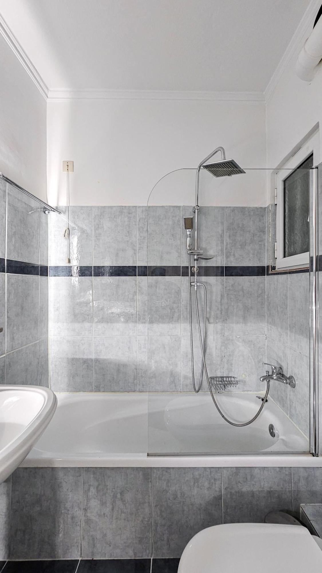Kostas Home By Bill Apartments Patras Esterno foto