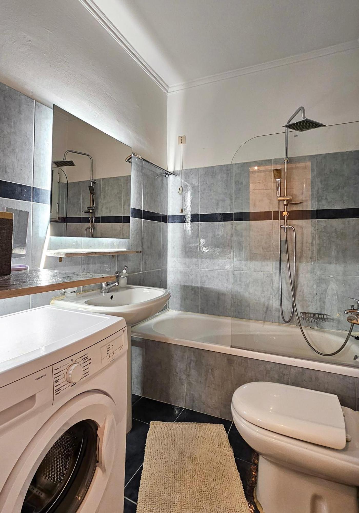 Kostas Home By Bill Apartments Patras Esterno foto